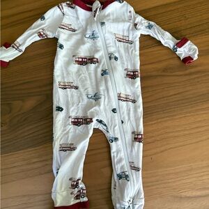 Kyte BABY White and Red Vehicle Print